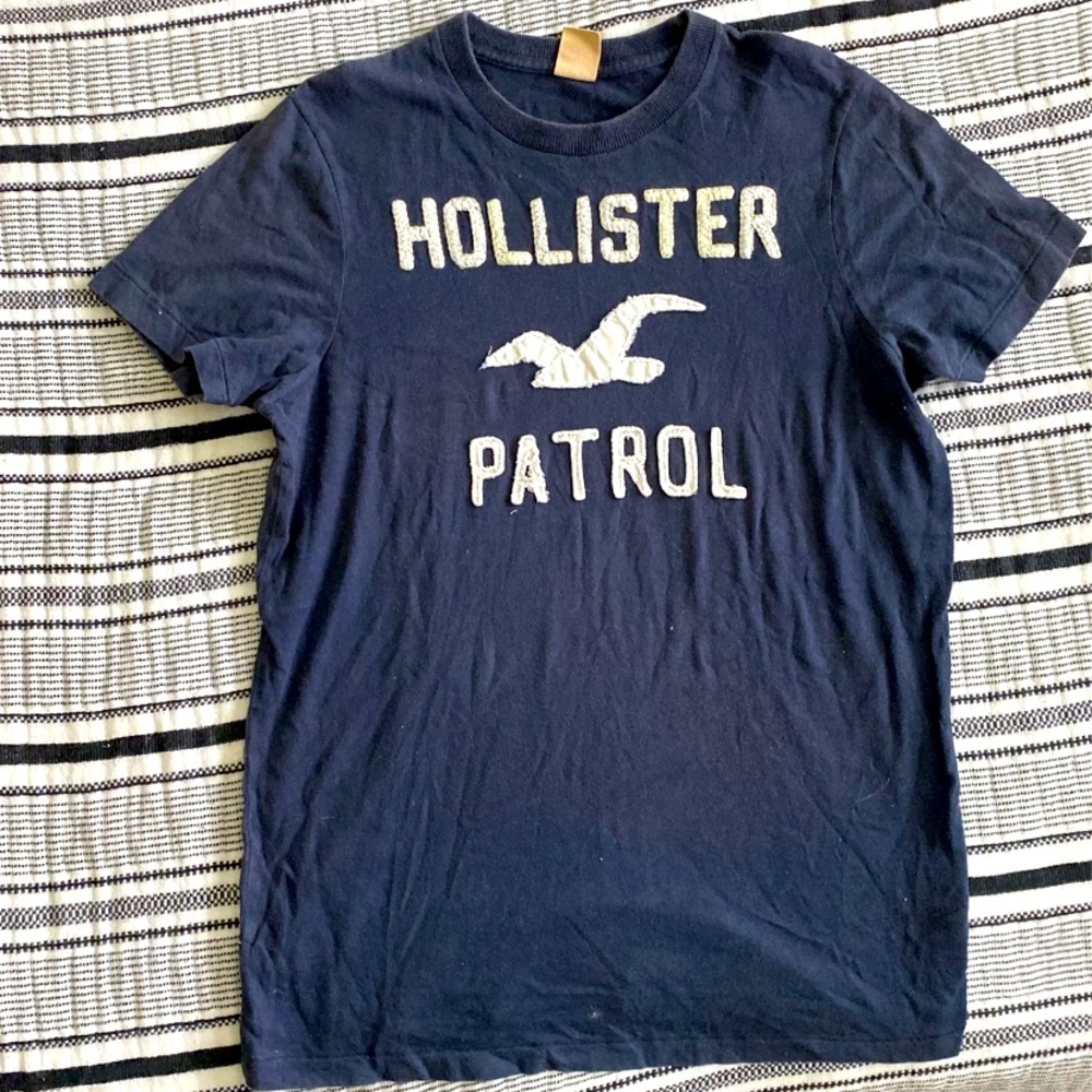 Hollister shirt